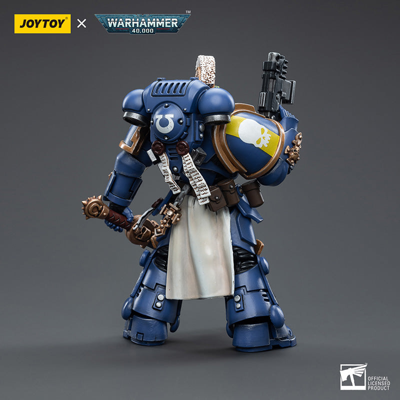 Joytoy Warhammer 40k: Ultramarines Primaris Capellán Hermano | Envío Gratis