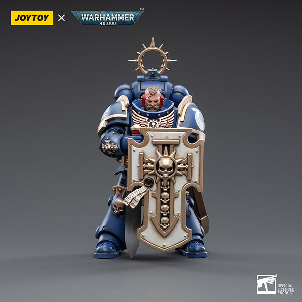 JoyToy 1/18 Warhammer 40K Ultramarines Bladeguard Veteran