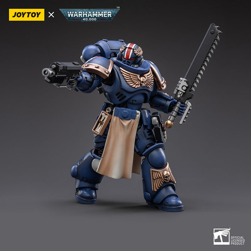 JoyToy 1/18 Warhammer 40K – Ultramarines Primaris Lieutenant Horatius